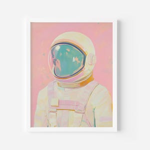 Puede incluir: Una pintura de un astronauta con un casco blanco y una visera rosa y azul sobre un fondo rosa.