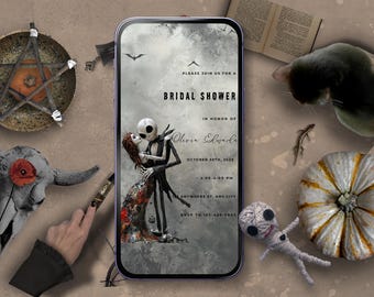 Op de afbeelding: Een digitaal smartphonescherm met een uitnodiging voor een bruidsdouche op een grijstinten achtergrond met een skeletachtig koppel, vleermuizen en de tekst: Please join us for a bridal shower in honor of Olivia Edwards, October 30th, 202X.