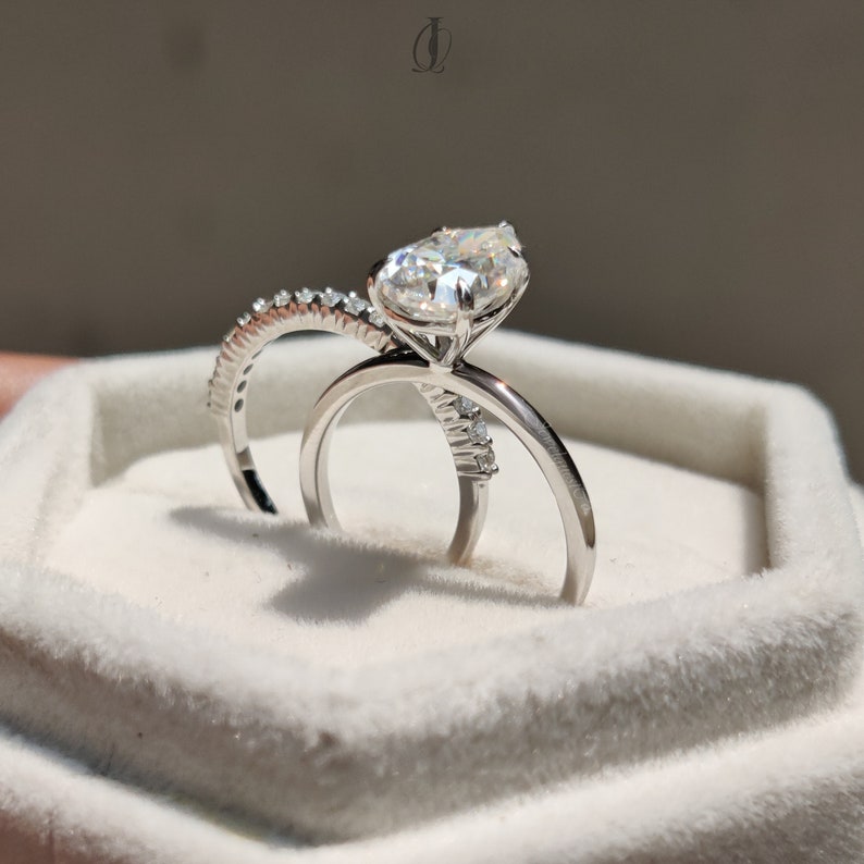 Pear Moissanite Bridal Set Ring, 14K Solid White Gold 2pcs Wedding Ring Set, Teardrop Anniversary Ring Set For Her, Solitaire Ring Set