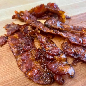 Spicy Sriracha Bacon Jerky | 100% UNCURED Bacon Jerky