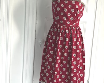 Vintage Red Cotton Sundress: French Oulivado Fabric, Fitted Waist