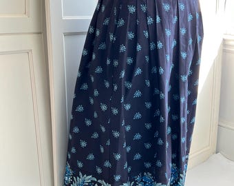 Vintage Oulivado Cotton Skirt: Black Border Print, Pockets, Size 12