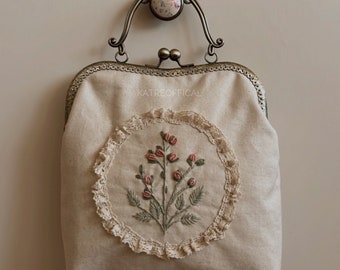 Handmade Embroidered Bag | Crossbody Bag | Flower Embroidered Clutch Bag | Customized Bags | Vintage Bag | Clasp Bag