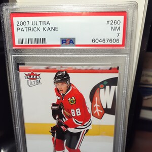 BGs-7-Patrick Kane RC 2007-08 Fleer Ultra Rookie # 260 BGS 7 MINT Graded