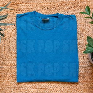Topazblau 1717 Comfort Farben Mockup Topazblau | C1717 Shirt Mockup Topaz Blau Komfort Farben 1717 Topaz Blau Mockup