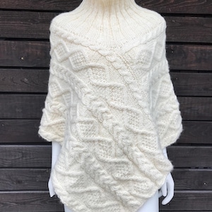 Vintage Hand Knit Wool Cape Sweater Braid Pattern Cream Cape Wool Poncho Wrap Cape Cloak Womens Poncho Cape Hand Knitted Ponchos for Women