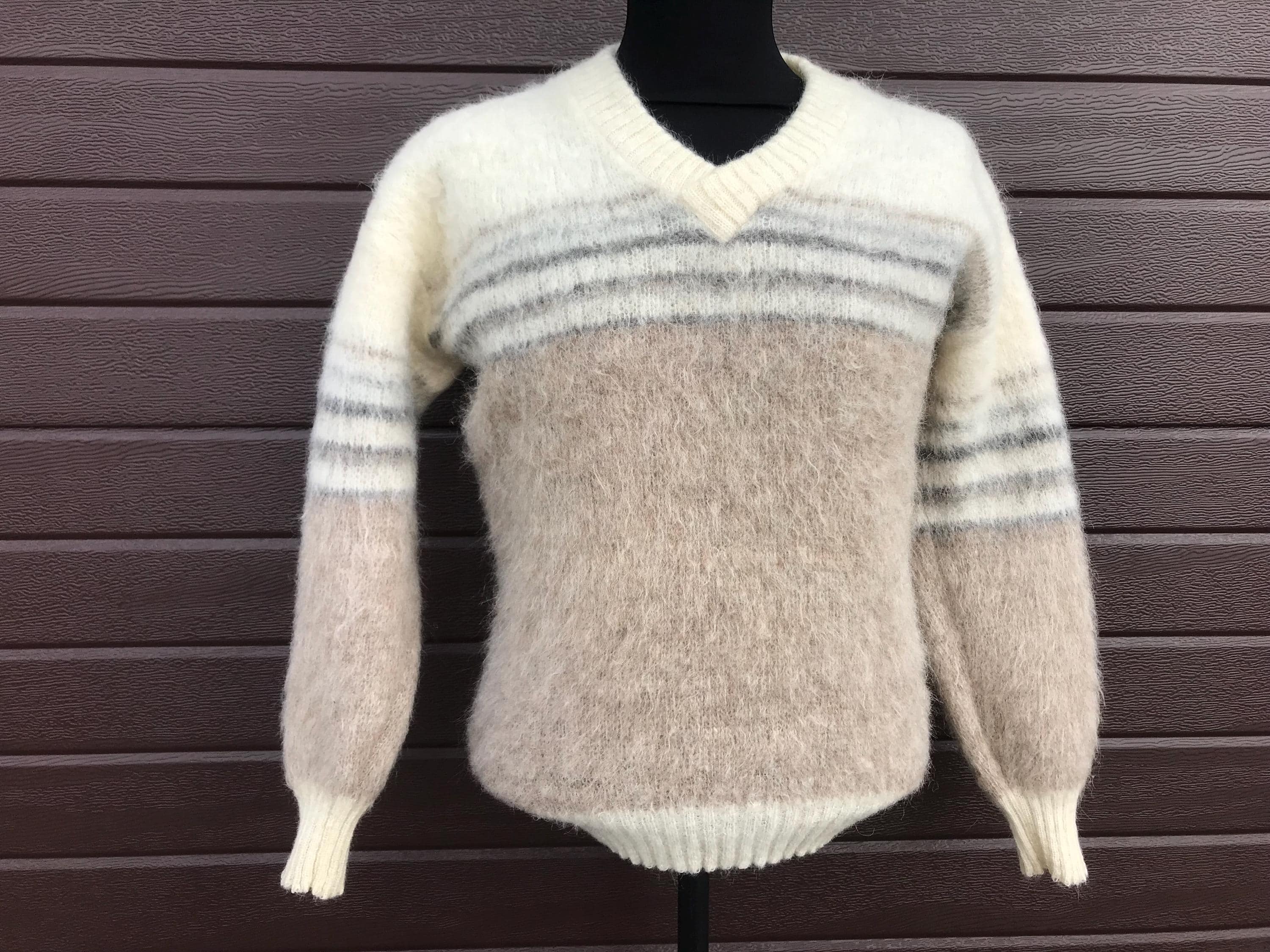Samband Pattern Vintage 1980s Samband of Iceland 100% Wool Knit Sweater Brown & Cream ...