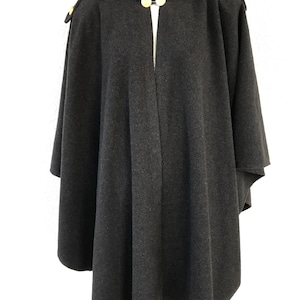 Vintage 90s BARBA Wool Cape Faux Fur Collar Navy Gray Poncho Dark Gray Wool Cape Coat Women’s One Size Medium Large Loose Oversized