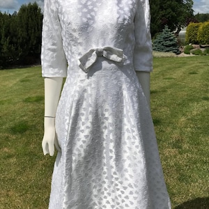 Vintage 1950s 1960&#39;s Mid Century Half Sleeve Marilyn Monroe Inspired Dress Brocade Wedding Dress White Bow Dress Bridal Wedding Dress XS/S