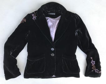 Blazer de veludo curto vintage Y2K para mulheres, blazer de veludo de seda viscose preto brilhante, elegante, bordado, médio