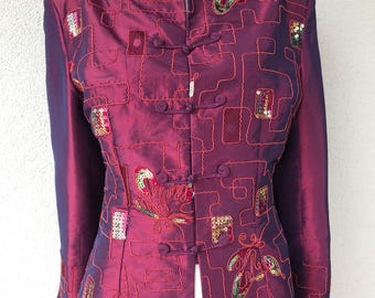 Vintage 90s Shiny Burgundy Brocade Oriental Embroidered Blazer Fitted Padded Jacket Asian Chine Style Blazer Frog Closure Cheongsam Medium
