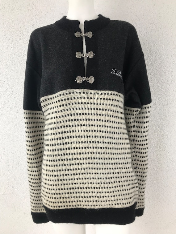 Vintage Norwegian wool sweater Telemark Style Skja