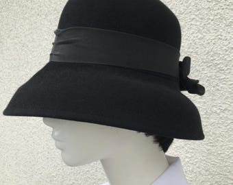 Sombrero Fedora Tonak Vintage Negro para Mujer con Ala Ancha y Cinta Negra, Sombrero Fedora de Fieltro de Lana, Sombrero Retro, Look Elegante, Sombrero Fedora, Talla 56 cm