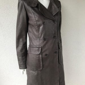 Trench long marron en cuir véritable des années 80 pour femme élégant très doux trench croisé en cuir véritable très doux veste en cuir petite