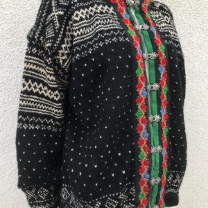 Vintage Fjord Fashion Norwegian Cardigan Wool Ornament Scandinavian Nordic Cardigan Wool Sweater Metal Clasps Knit Norway Jacket Size Large