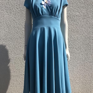 Vintage Midi Dress Short Sleeve Dress V-neck Dress Waisted Dress Fit and Flare Light Blue Dress Full Skirt Dress Gathered Waist Dress Small