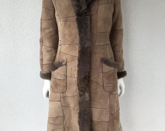 Echte schapenvacht suède jas patchwork vrouwen lichtbruine winter suède jas vintage lange schapenvacht jas bontkraag schapenvacht jas natuurlijke schapen