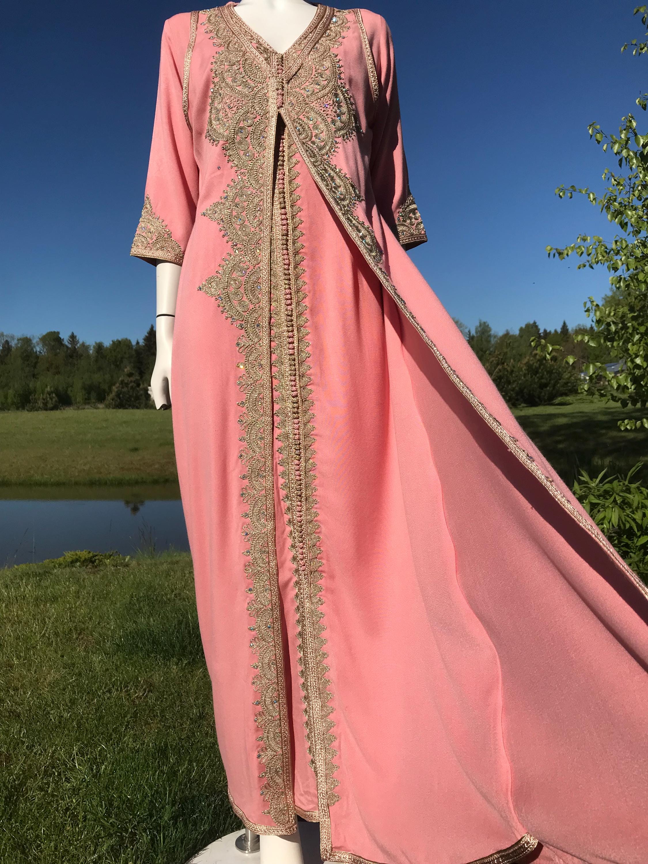 fitted lace wedding dress Elegant Embroidered Grey Maxi Dress for Women – Luxury Arabic Style Lo –  FineLook main image 0