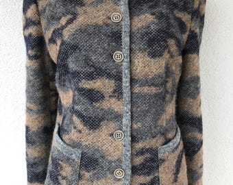Chaqueta vintage de mezcla de lana de los años 90, manga larga, estampado abstracto, botones, beige, gris, sin cuello, chaqueta de mujer a medida, talla mediana