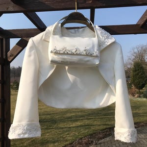Bolero de satén con bordado floral en color crema vintage, mangas 3/4, con cartera de mano para boda, conjunto exclusivo, chaqueta corta para boda, chal envolvente y bolso S