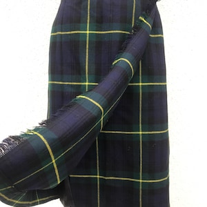 Finnish Vintage Helén Exclusive 1980s High Waist Midi Skirt Plaid Wool Skirt Green Black Blue Check Tartan Checkered Wool Skirt Size Small