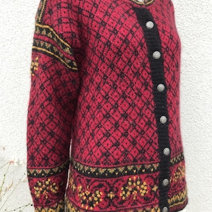 Vintage Knit Womens Cardigan Shetland Wool Sweater Button up Nordic Knit Norway Jacket Scandinavian Norwegian Chunky Knitted Winter Medium