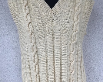Vintage 80s Handmade Chunky Knit Mens Sweater Vest Natural Cream Color Wool Knit V-Neck Waistcoat Wool Cable Knit Sweater Vest Aran Vest M