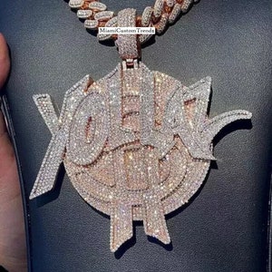 Colgante con logotipo helado, colgante con diseño personalizado de moissanita, colgante con letras, colgante de hip hop 3D, plata 925, acabado en oro rosa de 14 k, regalo de cumpleaños