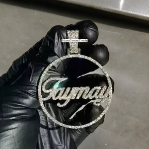 Benutzerdefinierte Kreisanhänger für Herren, Iced Out Name Anhänger, Einzigartiges Buchstabe Design, 925er Silber, Hip Hop Anhänger, Positiv am Tester, 14k Weiß Golf FN
