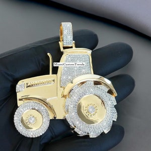 Colgante de tractor sólido 3D, colgante de tractor Moissanite, plata de ley 925, diseño personalizado, colgante de rapero, acabado en oro de 14k, regalo para él