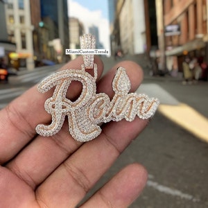 Colgante de letra de fuente cursiva, colgante de nombre de diamante moissanita, colgante de doble capa, plata 925, encanto helado, acabado en oro rosa de 14 k, regalo