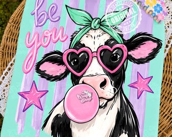 Diseño de camiseta "Be You" con vaca linda de verano PNG, estilo vaquero femenino, sublimación, camiseta gráfica western de moda, descarga digital