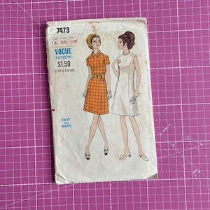 vintage Vogue Midcentury 7473 années 1960 patron de couture buste 36 taille 14 Mod Mini robe