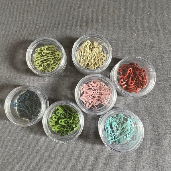 Paper-crafting Embellishments - Miniature safety pins