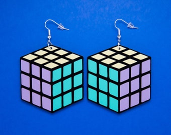 Boucles d'oreilles cubes rétro pastel casse-tête | Ludique pendentifs inspirés Rubik's des années 90 | Bijoux tendance originaux