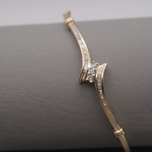 10KY Gold / Platinum Beautiful Vintage 1ctw Diamond Hinge Bracelet