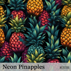 Op de afbeelding: Een naadloos patroon met neonkleurige ananas met groene bladeren op een donkere achtergrond. De ananas zijn in verschillende tinten roze, blauw, geel en oranje.