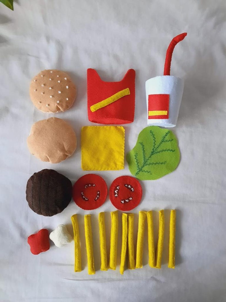 Felt Hamburger Set,Handmade Fun Felt Toys,Imitation Game,Eco-Friendly Felt Food Toy for Kids,Montessori,Educational Kitchen Toys,CookingToys image 7