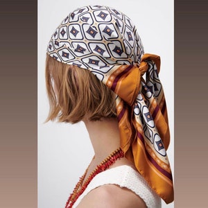 Gemusterte Bandanas, Bandanas für Frauen, gemusterte Bandana, gemusterter Schal, Schal für Frauen, Geschenk für sie, Halloween Geschenk, Bandana Frauen