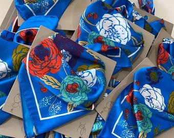 Floral Satin Bandana Scarf: Vibrant Colors, Women's Fashion