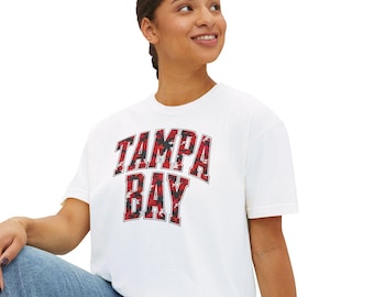 Tampa Bay Camo, Bucs Colors, Buccaneers. Touch of orange also | Boxy Crop T-Shirt, Comfort Colors