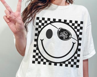 Pirata sonriente a cuadros, Tampa Bay Buccaneers, Gasparilla, estilo retro, estampado grande, colores cómodos unisex, personalización disponible