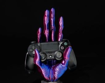 Alien Hand Controller Holder - Unique Gaming Accessory with 4 or 6 Finger Options