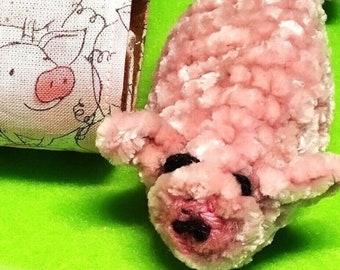 Travel Toys: 4" PIGGY & BEDROLL -- Squishy Friend in Amigurumi Crochet