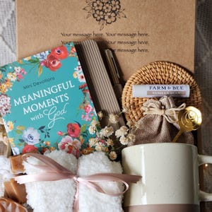 Women's Christian devotional box with journal/cozy gift/college care package/birthday/thank you/encouragement/thinking of you/Get Well Soon bild 4