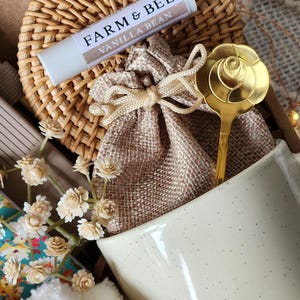 Women's Christian devotional box with journal/cozy gift/college care package/birthday/thank you/encouragement/thinking of you/Get Well Soon bild 3