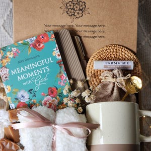 Women's Christian devotional box with journal/cozy gift/college care package/birthday/thank you/encouragement/thinking of you/Get Well Soon bild 6
