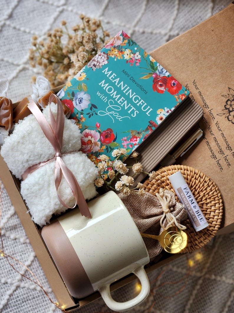 Women's Christian devotional box with journal/cozy gift/college care package/birthday/thank you/encouragement/thinking of you/Get Well Soon bild 5