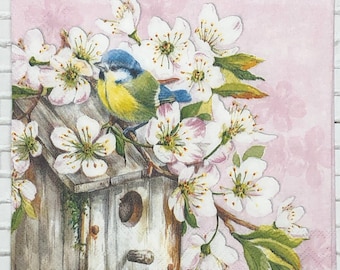 Serviettes cocktail oiseaux et nichoirs : découpage des floraisons printanières (paquet de 20)