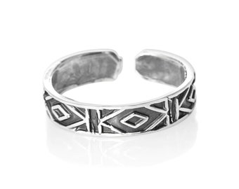 Sterling Silver Diamond Pattern Adjustable Toe Ring